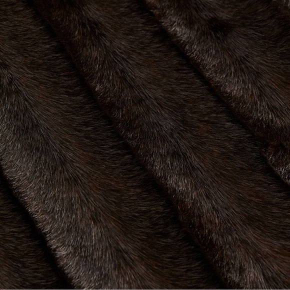 NWT H&M Rare SOLD OUT A/W 2024 Charli XCX H&M Faux Fur Fluffy Coat - Picture 5 of 7